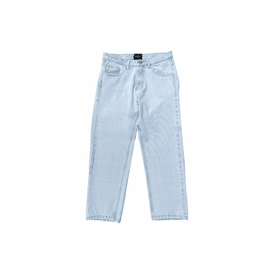 𝗟𝗶𝗴𝗵𝘁 𝗕𝗹𝘂𝗲 𝗝𝗲𝗮𝗻 𝗦𝘁𝗿𝗮𝗶𝗴𝗵𝘁 𝗙𝗶𝘁